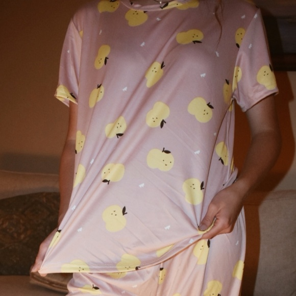 lemon pajamas - Picture 1 of 4